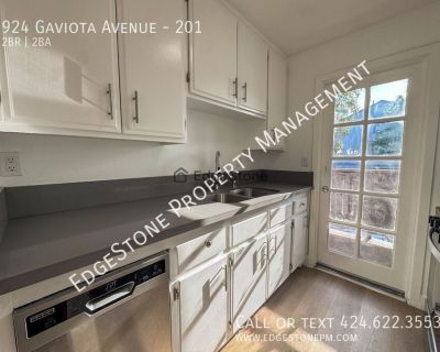 2 Bedroom 2BA 861 ft Pet-Friendly Apartment For Rent in Long Beach, CA