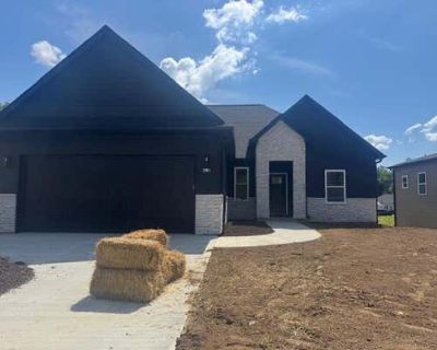 3 Bedroom 3BA 2023 ft Single Family Home For Sale in COLUMBIA, MO