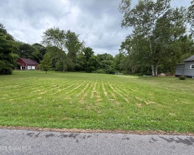 Lots and Land For Sale in Glens Falls, NY