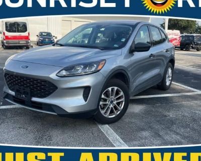 2022 Ford Escape AWD S 4DR SUV