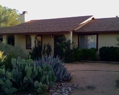 Im quiet , respectful of othersSpace . Keep to myself , trustworthy. Clean up after myself.Im a night owl and adore my fur kids ( my kitties do live in the?. 3 Bedroom. 2 Bathroom