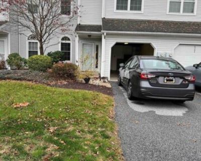 6247 Spring Knoll Dr. FOR RENT - Beautiful 3-Bedroom, 2.5-Bath Townhouse in Harrisburg, PA Spacious and well-maintained, this 1,416 sq. ft. home offers comfortable living on two levels with efficient natural gas heating, cooking, and hot water, plus central A/C. The main floor features a bright family room, dining area, half bath, laundry, two closets, and access to a one-car garage. The kitche...