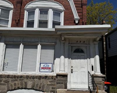 4 Bedroom 1BA 1856 ft Apartment For Rent in Chester, PA