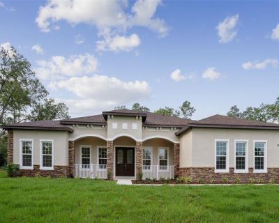 4 Bedroom 3BA 3000 ft Single Family House For Sale in Orlando, FL