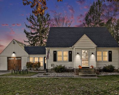 3 Bedroom 2BA 1885 ft Single Family House For Sale in Kalamazoo, MI