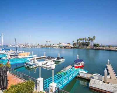 Antigua Ct, Coronado, Condo For Rent