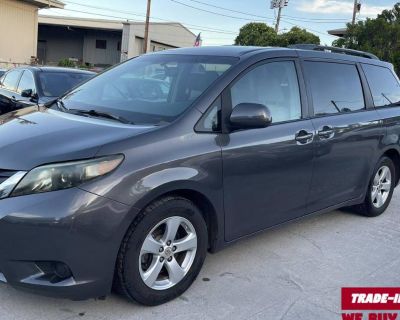 Used 2012 Toyota Sienna LE