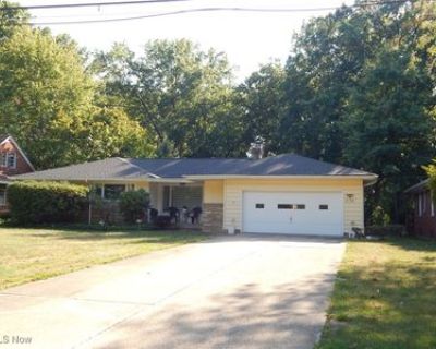 3 Bedroom 3BA 3858 ft Single Family House For Sale in Euclid, OH