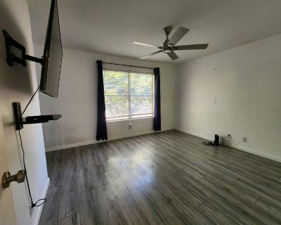 Deposit (Room 1): $350.00 * Deposit (Room 2): $250.00 * Utilities included?: Yes. Non-smoking. Furnishings: Unfurnished * Parking: Yes * Disabled access: * Living room: No * Broadband included: Yes. Availability Available Now Minimum term None Maximum term None. comfortable, convenient, and well-kept place to call home? This room for rent is located at 6014 Ashley Spgs in a friendly, quiet neig...