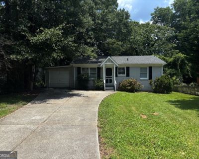 3 Bedroom 1BA 850 ft Apartment For Rent in Tucker, GA