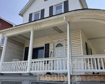 752 Park Avenue. image_url. Info provided by Tenant Turner Studio 1 Bedroom 2 Bedrooms 3 Bedrooms Never miss a deal! Get immediate alerts when prices drop or new units arrive. Turn on alerts 3 Bed, 1.0 Bath 3 Bed 1 Bath 0 sqft Starting at $900 Available 1. Pets allowed. 3 Bedroom. 1 Bathroom. 0 ft