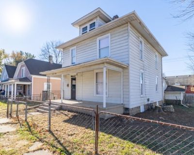 3 Bedroom 2BA 1500 ft Single Family House For Sale in New Castle, IN