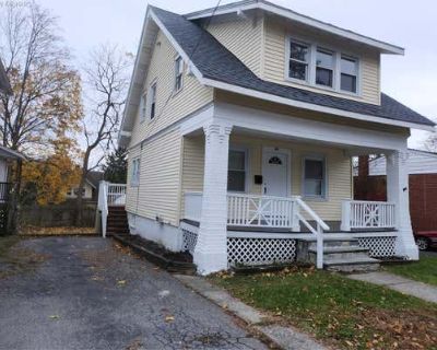 2 Bedroom 2BA 1045 ft Single Family Home For Sale in POUGHKEEPSIE, NY