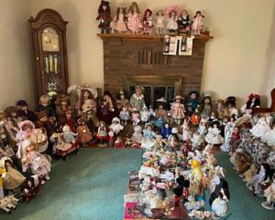 Entire house for sale! Make me an offer!