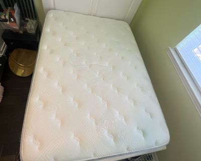 F127 Full Size pillow top mattress