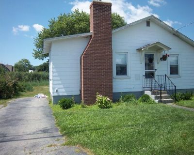 Pine Island Rd, Groton, Home For Rent