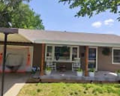 2 Bedroom 1BA 1251 ft² Pet-Friendly House For Rent in Joplin, MO 1311 New Hampshire Ave