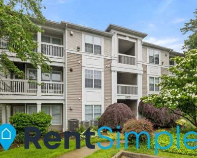 2 Bedroom 2BA 1091 ft Pet-Friendly Apartment For Rent in Bull Run, VA