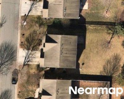 4 Bed 2.5 Bath Foreclosure Property in Winston Salem, NC 27107 - Robbins Brook Dr