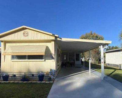 2 Bedroom 2BA 896 ft Mobile Home For Rent in Wildwood, FL