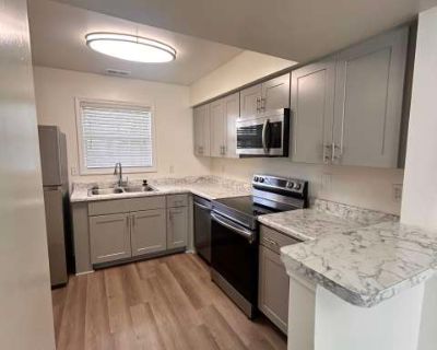 2 Bedroom 1.5BA 1154 ft Pet-Friendly Apartment For Rent in Chatham County, GA