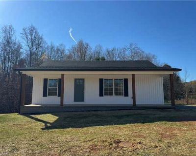 2 Bedroom 1BA 997 ft Single Family Home For Sale in LEXINGTON, NC