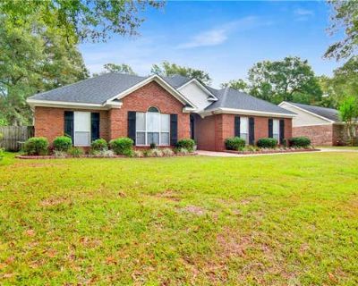 3 Bedroom 2BA 1882 ft Single Family Home For Sale in GRAND BAY, AL