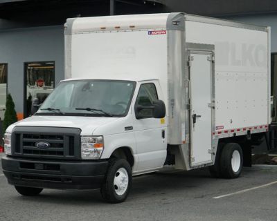 2021 Ford E350 Super Duty Cutaway Cutaway Van 2D