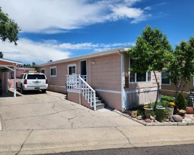 2 Bedroom 1BA 840 ft Mobile Home For Sale in Thornton, CO