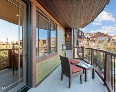 2 Bedroom 2BA 1226 ft Condominium For Sale in PARK CITY, UT