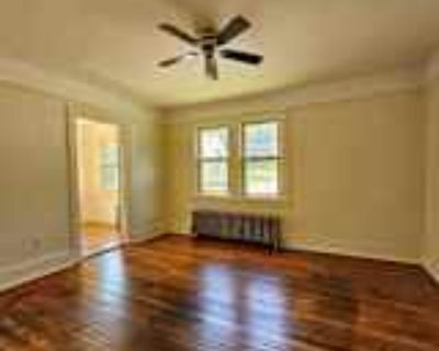 2 Bedroom 1BA 850 ft² House For Rent in Liberty, NY 31 St Pauls Pl unit 3