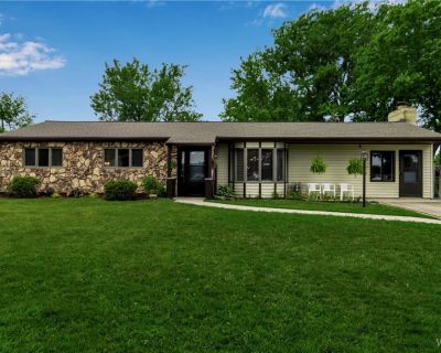 4 Bedroom 2BA 2344 ft Single Family House For Sale in Cheektowaga, NY
