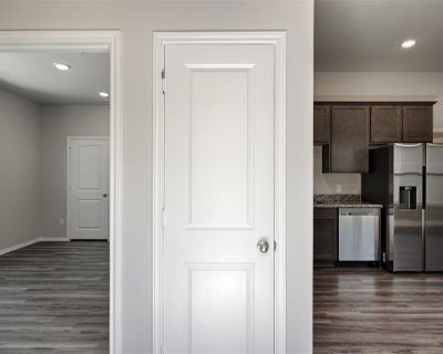 3 Bedroom 2BA 988 ft² Home For Rent in Montgomery, TX