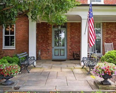 3 Bedroom 1BA 2435 ft Apartment For Rent in Purcellville, VA