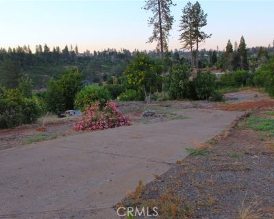 1 Bedroom Vacant Lot For Sale in Paradise, CA