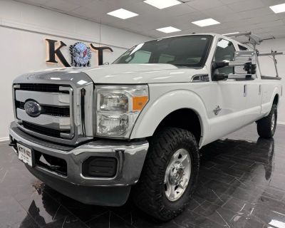 2016 Ford F250 Super Duty Crew Cab XLT Pickup 4D 8 ft
