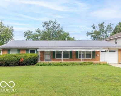 3 Bedroom 2BA 1421 ft Single Family Home For Sale in GREENFIELD, IN