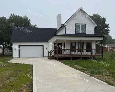 3 Bedroom 2.5BA 1900 ft Apartment For Rent in Wellsville, KS