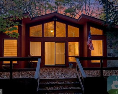 3 Bedroom 2BA 1491 ft Single Family House For Sale in Gouldsboro, PA