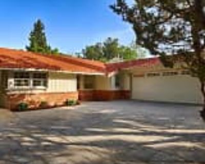 3 Bedroom 2BA 1812 ft² House For Rent in Glendale, CA 1936 Montecito Dr