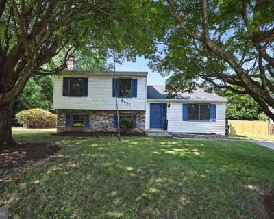 4 Bedroom 3BA 1232 ft Single Family Home For Sale in MANASSAS, VA