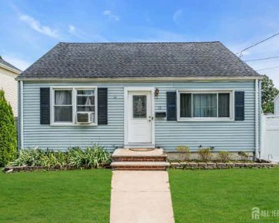 3 Bedroom 1BA 1296 ft Single Family Home For Sale in SPOTSWOOD, NJ