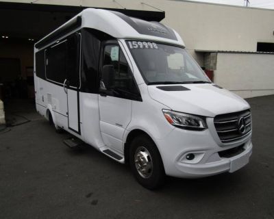 2022 Leisure Travel Vans UNITY 24MB