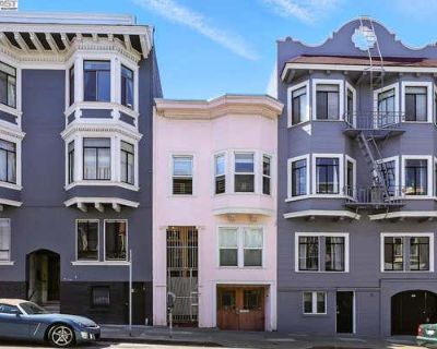 2046 ft Duplex For Sale in SAN FRANCISCO, CA