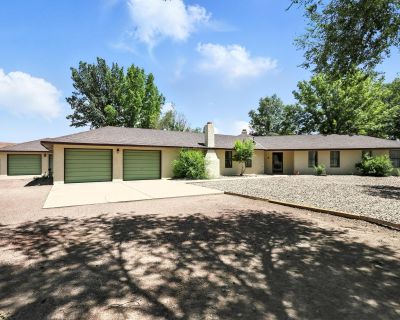 4 Bedroom 3BA 2980 ft Single Family House For Sale in Los Lunas, NM