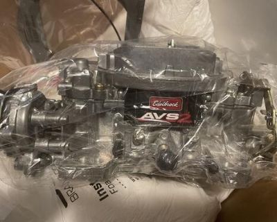 Edlebrock AVS 2 4bbl carb, air cleaner and breather. I bought it for a project but