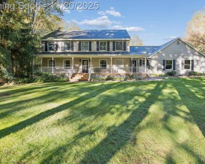 5 Bedroom 2BA 2752 ft Single Family House For Sale in Brighton, MI