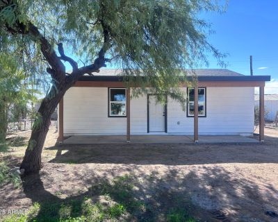 2 Bedroom 1BA 980 ft Single Family House For Sale in Casa Grande, AZ