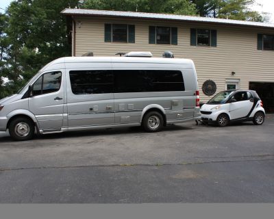 2016 Airstream Interstate Grand Tour Ext TWIN