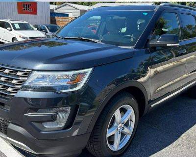 Used 2017 Ford Explorer XLT